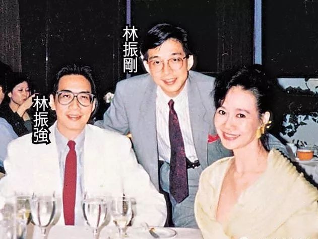 林燕妮：一见黄霑误终生_百科TA说