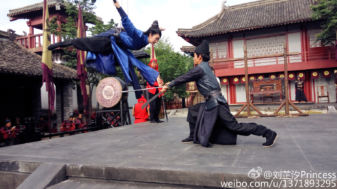 拍摄的电影《 a target="_blank" href="/item/南宋猎人/19741265"