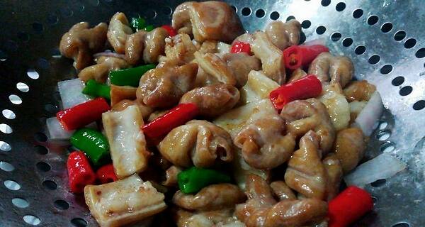 酸豆角炒猪大肠