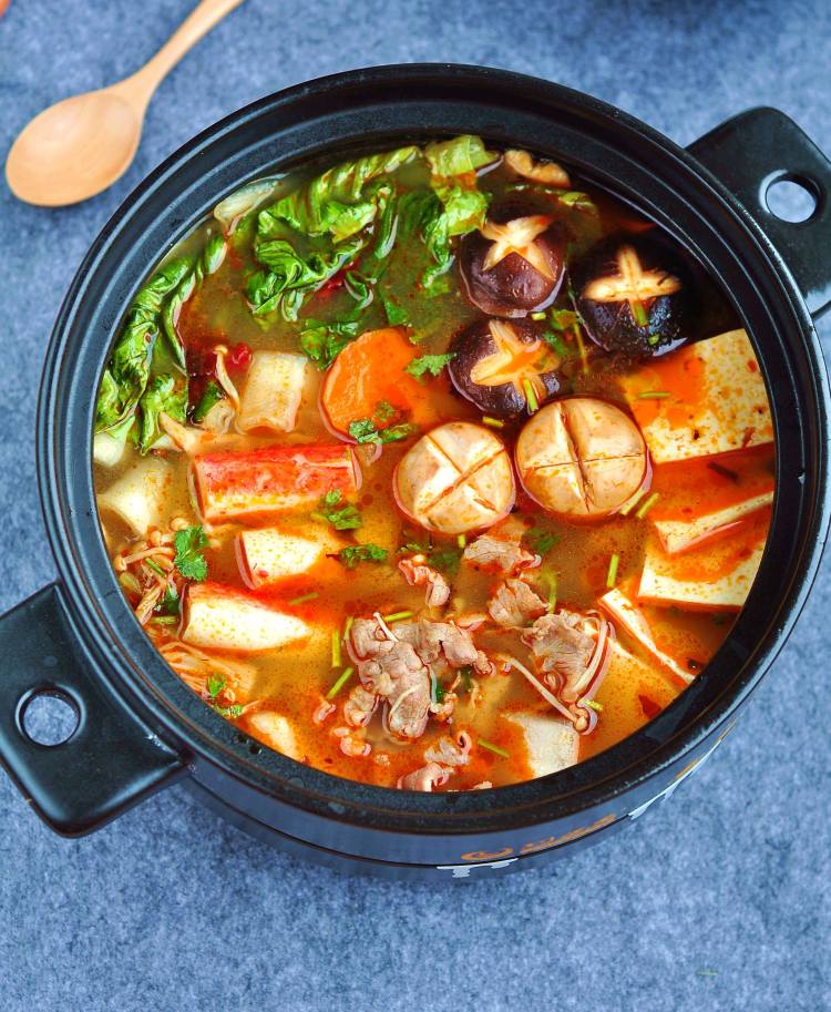 肥牛豆腐锅