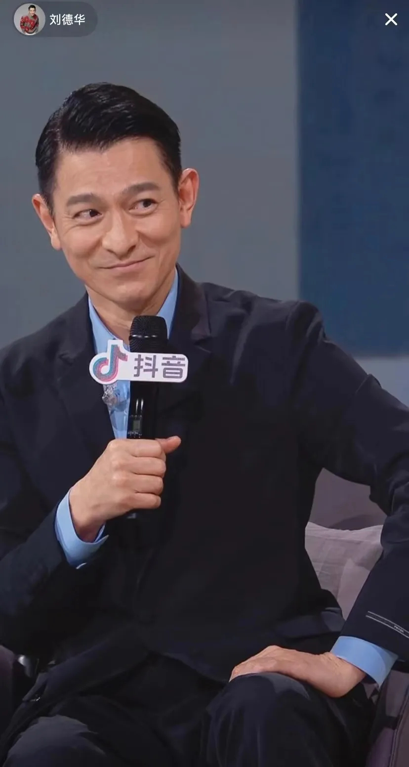 刘德华今天60岁：出道40年，好想醉一回_百科TA说