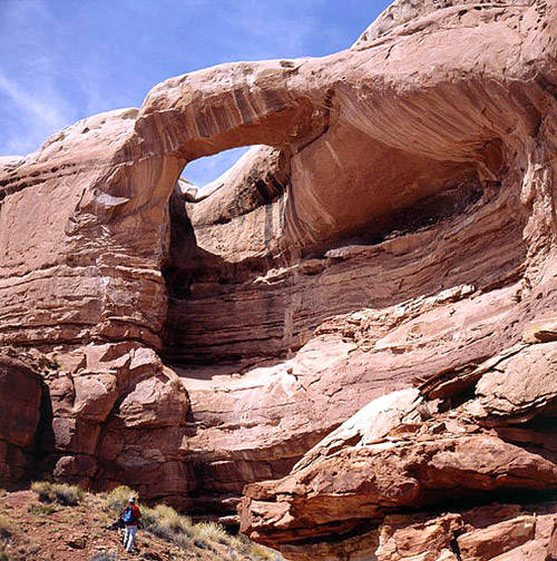 id="t1clpxbfpzzb">风化基面是风化作用达到一定的深度形成的风化乔