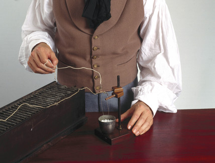  p>汉弗里·戴维(1778年12月17日-1829年5月29日)是英国 a target="