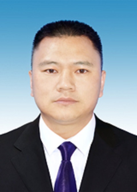  /p> p data-id="tmweo6261pnn">现任云南省昭通市 a target="_blank"