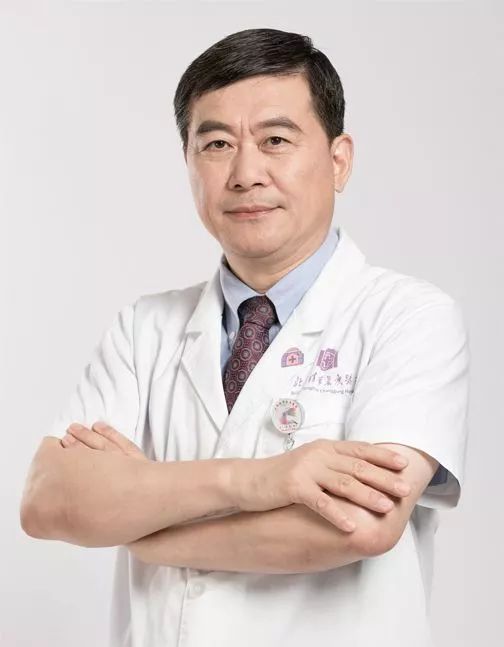 董家鸿