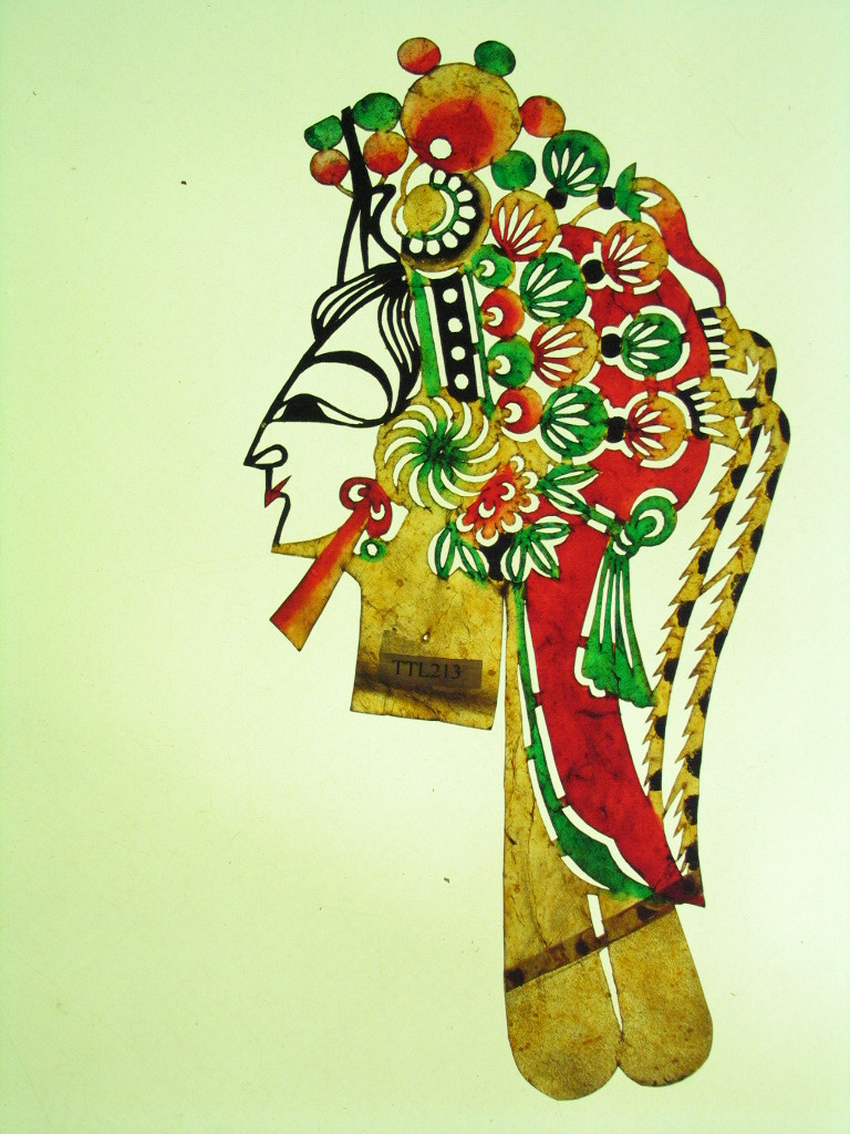  p>凤翅包巾旦是中华民国代头茬类皮影,所属地为河北省唐山市.