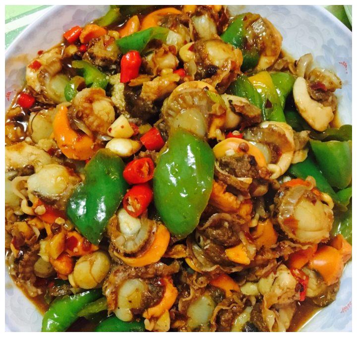  p>青辣椒炒扇贝是一道美食,制作原料主要有鲜扇贝肉,青辣椒. /p>