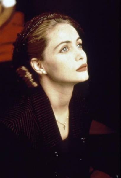  p data-id="go17dhny5q">《一生的爱都给你》是由 a target="_blank"