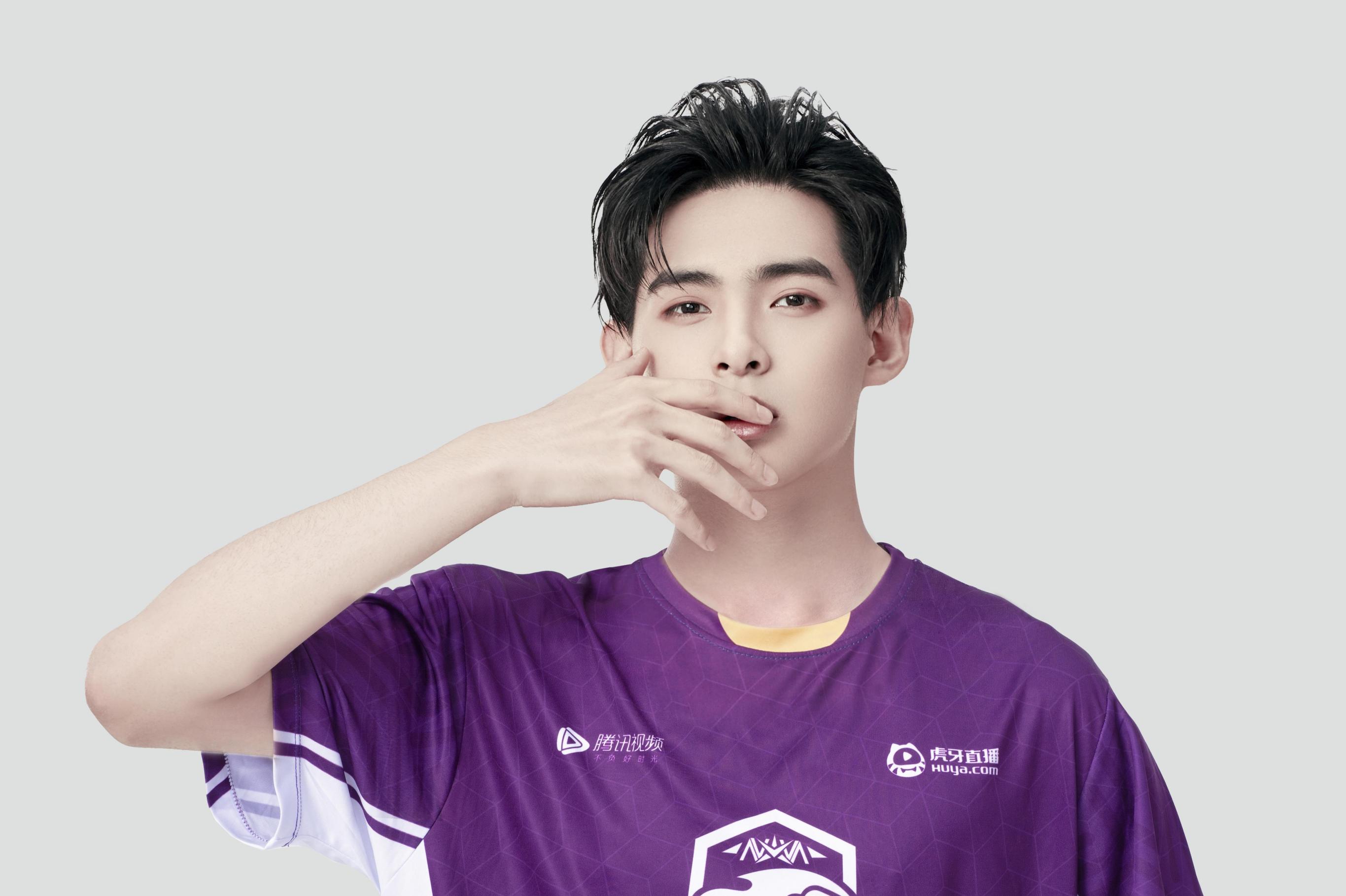  p>朱伯丞,游戏id(伞兵/paraboy),2002年2月12日出生, a target="