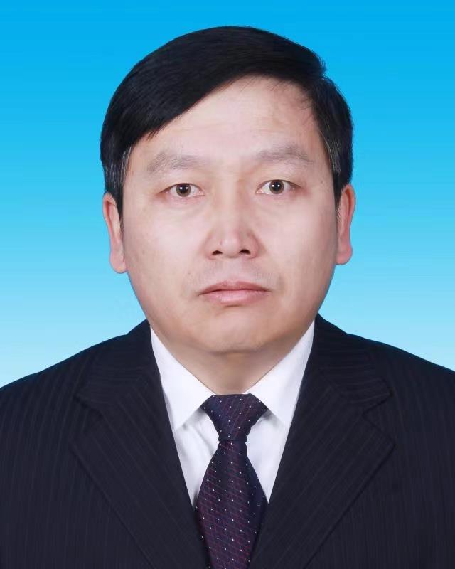 王君