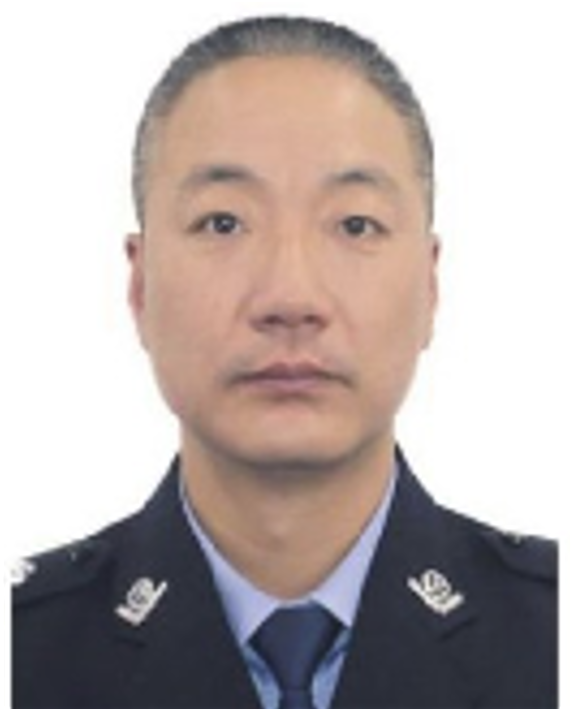  p>李勇,男,汉族,1979年8月出生,福建省古田县人,1996年9月参加工作