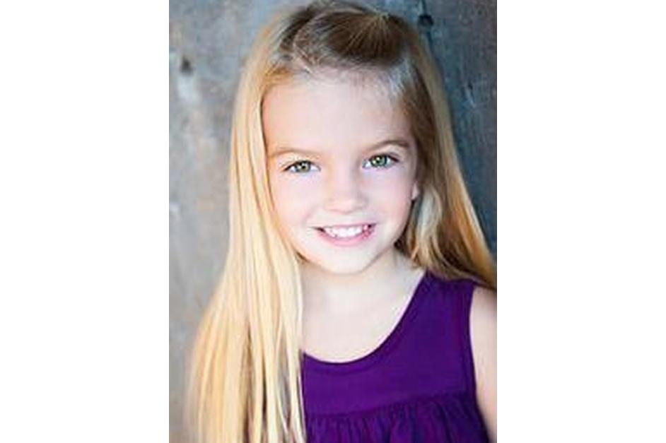 2008年09月17日出生于<a target="