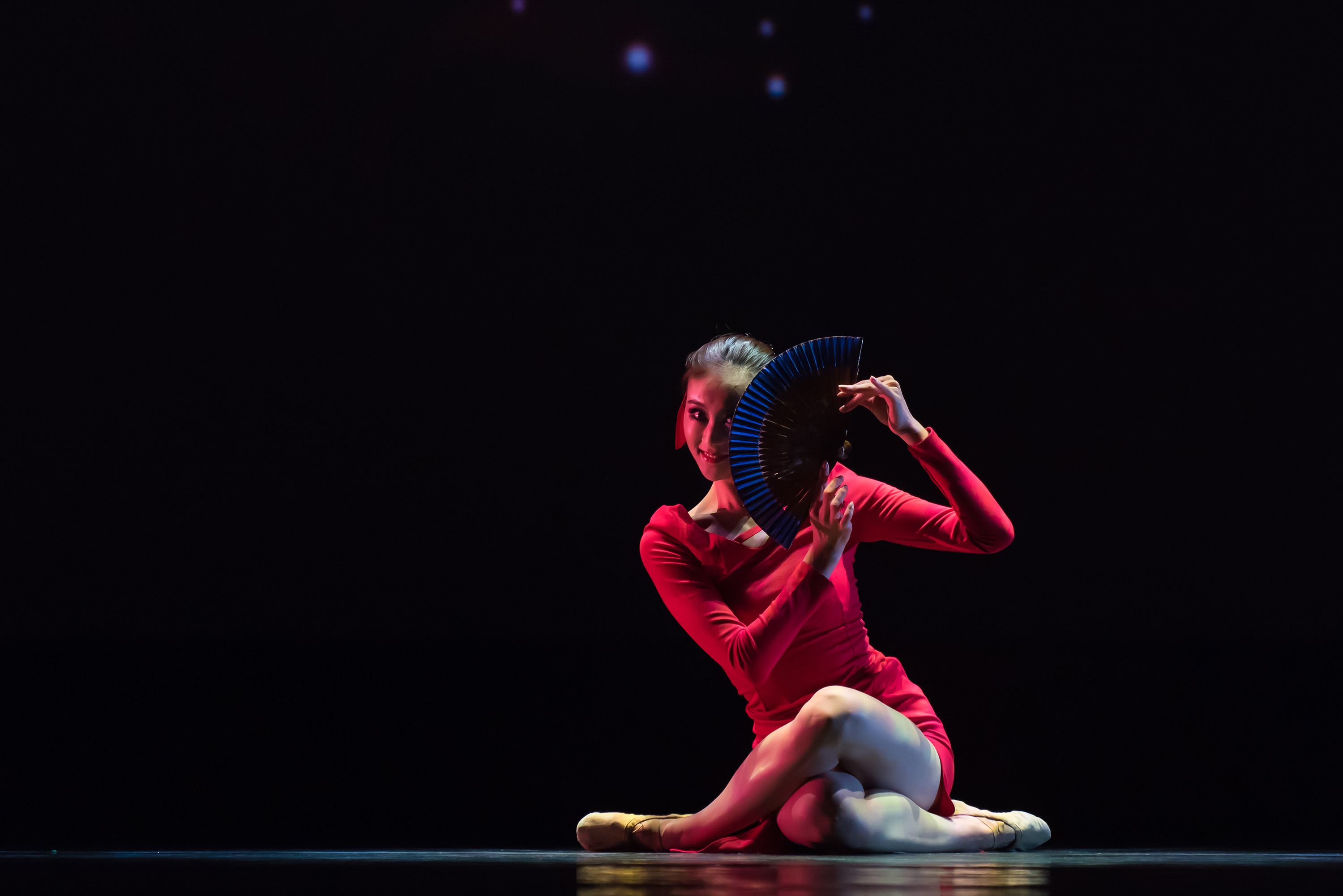  p>周丽君,1986年7月29日出生,中国内地舞蹈演员,毕业于北京舞蹈学院