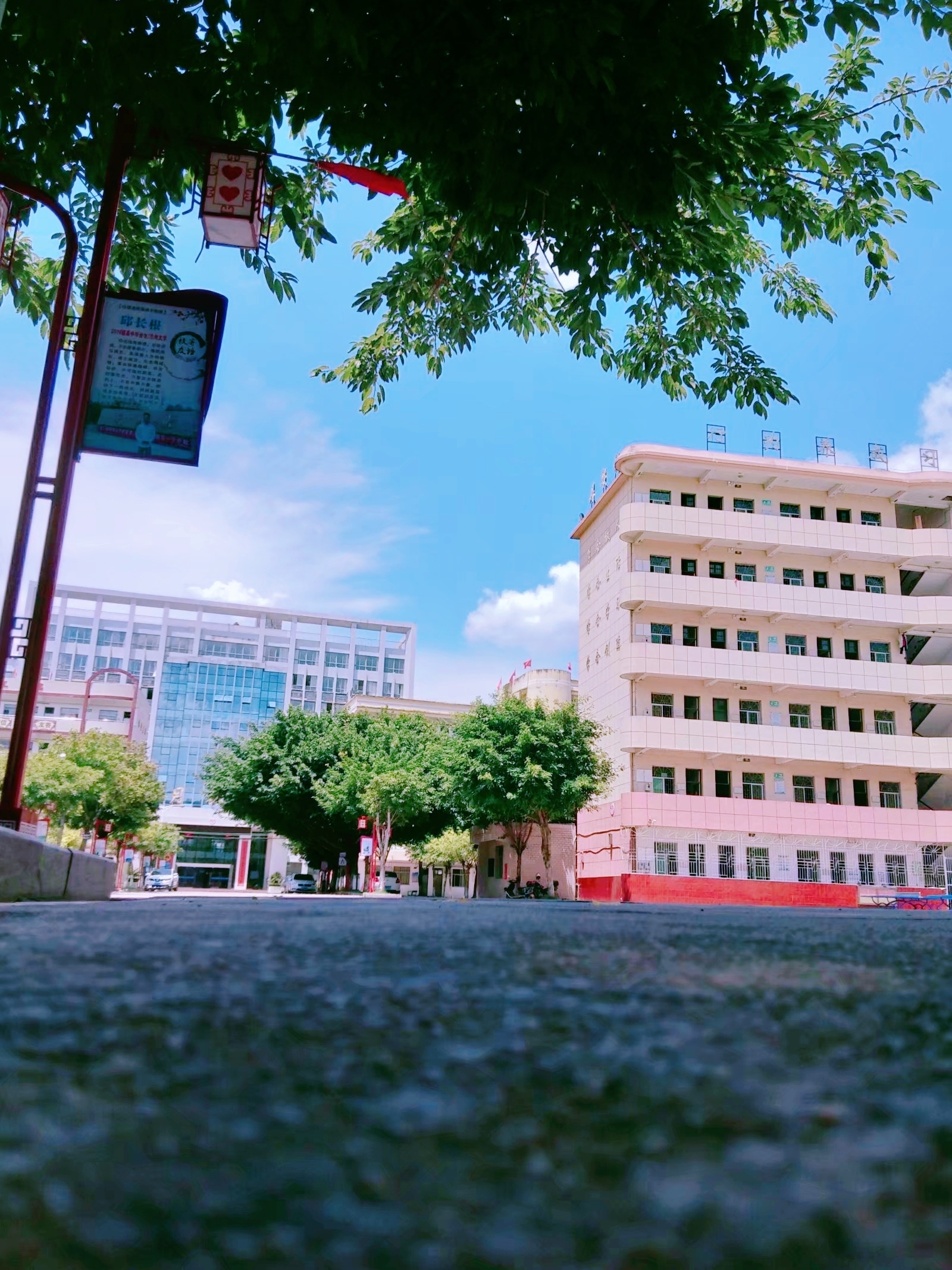 " data-lemmaid="215383">江西 /a>省于都县第二中学,简称"于都二 ""