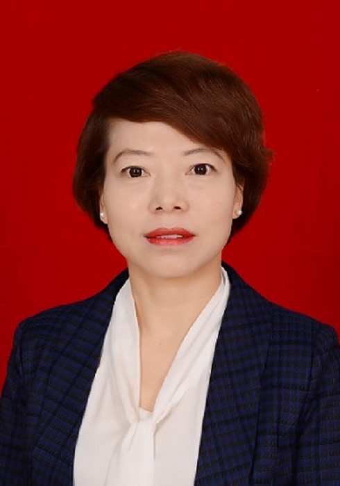  p>李凤,女,汉族,1977年4月出生,中共党员,甘肃