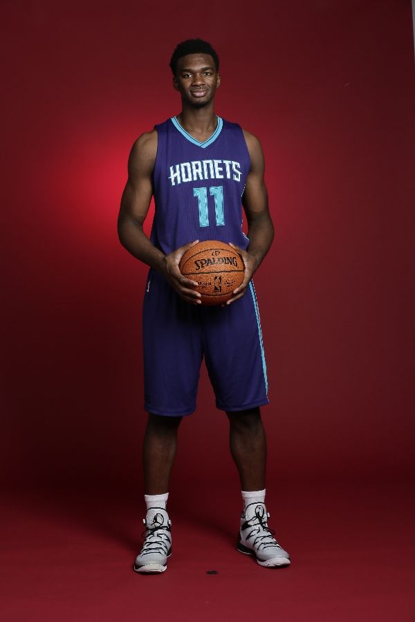  p>诺阿·冯莱(noah vonleh),1995年8月24日出生于 a href="#" data