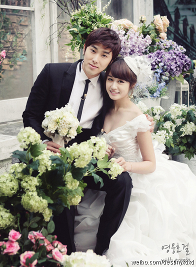 时段的综艺节目,由李辉才和卢洪哲主持