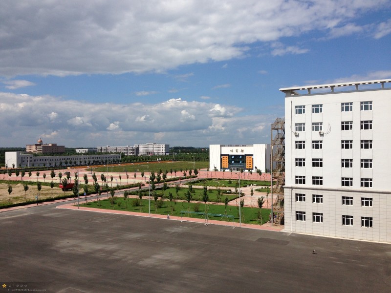  p>哈尔滨劳动技师学院,位于黑龙江省 a href="#" data-lemmaid="