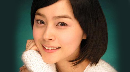  p>禹喜珍,1975年5月24日出生于韩国首尔,韩国女演员.