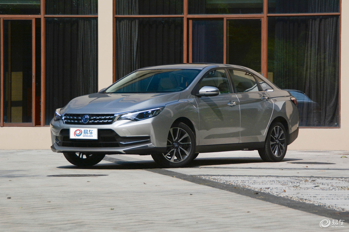  p>启辰d60定位为"高品质智联轿车",是东风启辰正式成立之后,迎接消费