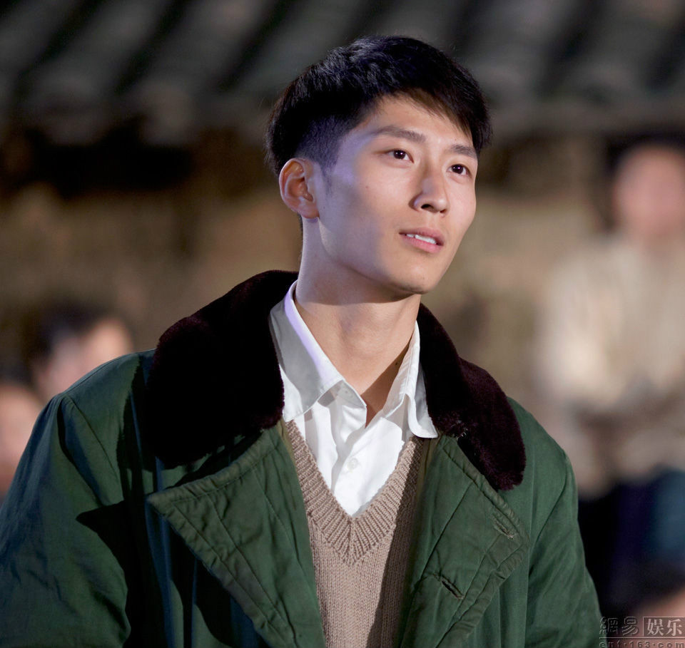  p>孙建新是艾米小说《山楂树之恋》中的男主人公. /p>