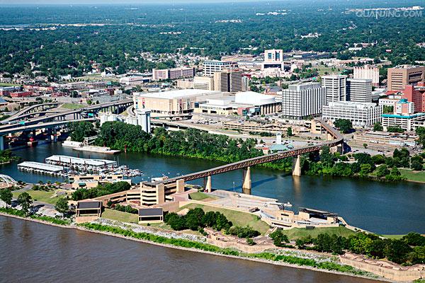  p>密西西比河(英语:mississippi river)是美国最大的河流,是世界第四