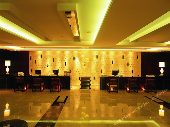 东莞长安柏林假日酒店