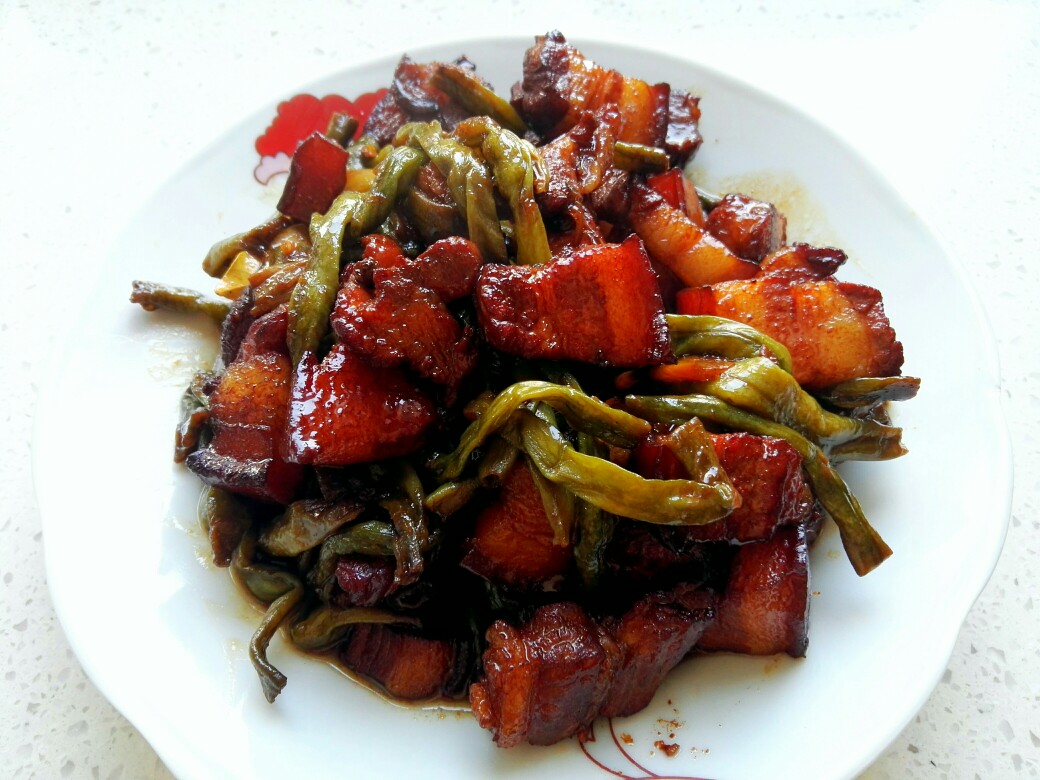 红烧肉豇豆