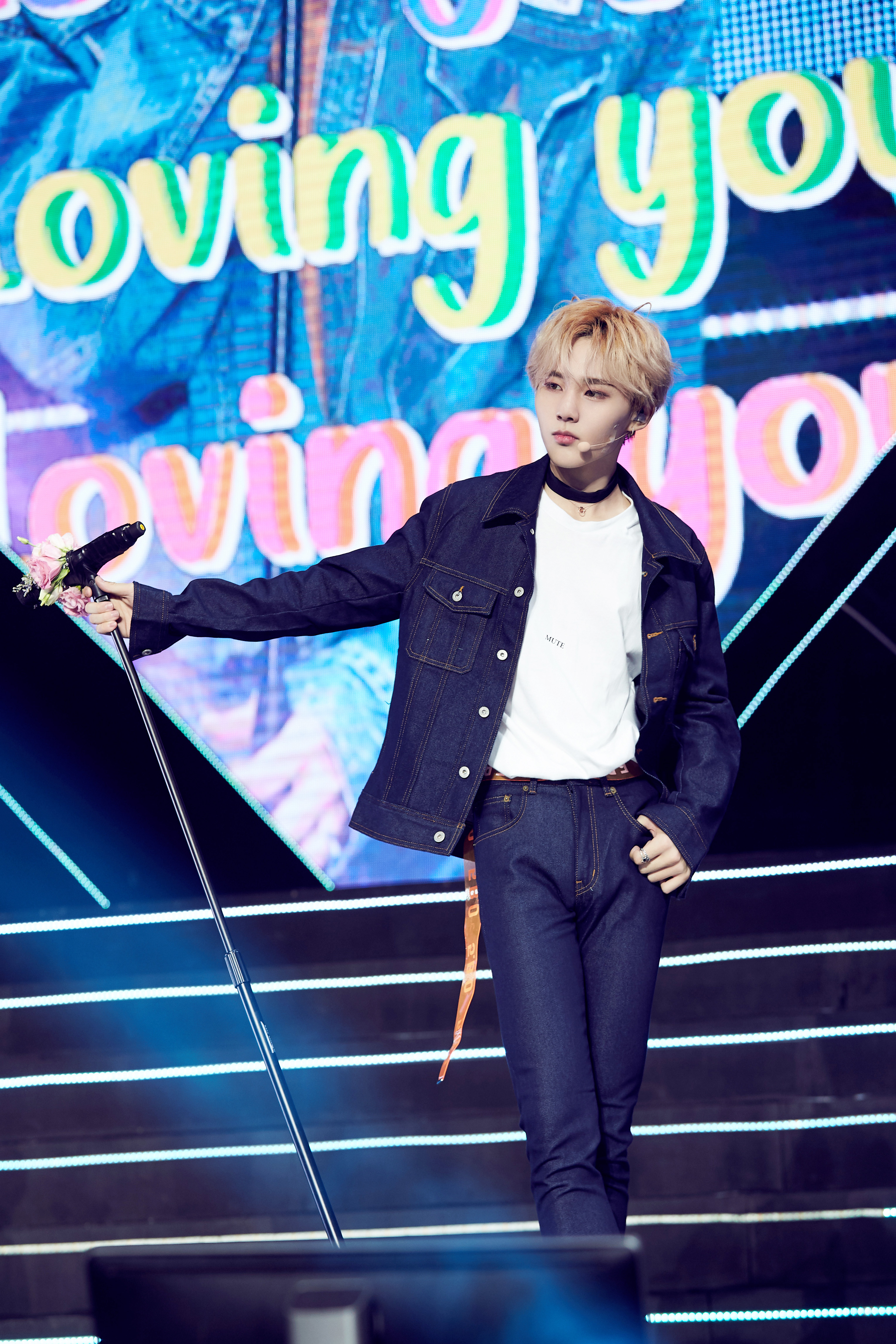  p data-id="gncnmmcn5m">李权哲,2001年1月22日出生于辽宁省,中国