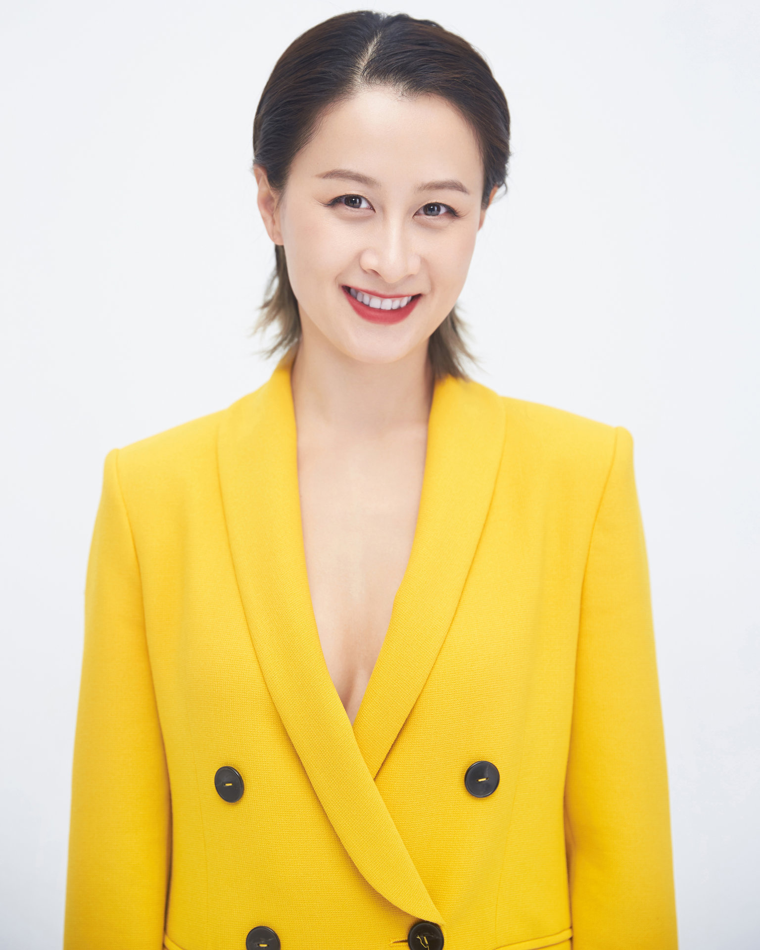 id="gnb8szs63h">张晶晶,出生于湖北武汉市,中国内地影视剧女演员