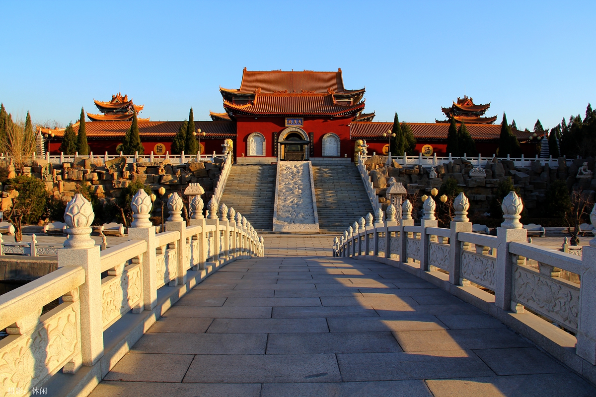  p>文峰山位于山东省临沂市 a href="#">兰陵县 /a>城西部,地处苏鲁