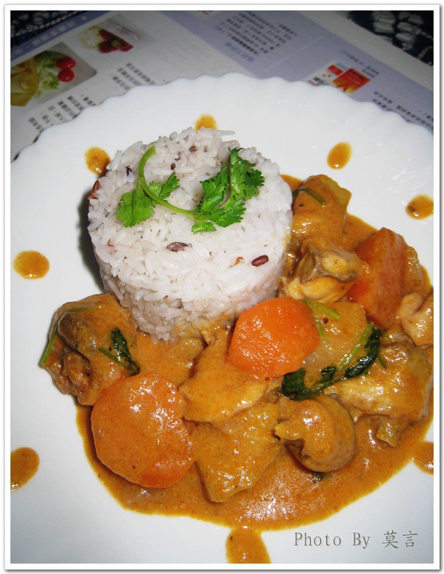 泰式红咖喱鸡伴饭
