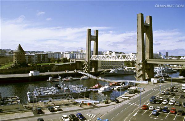  p>布雷斯特(法语:brest)布雷斯特位于 a href="#" data-lemmaid="