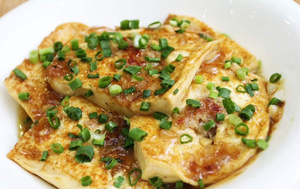  p>客家酿豆腐也称为 a target="_blank" href="/item/肉末酿豆腐