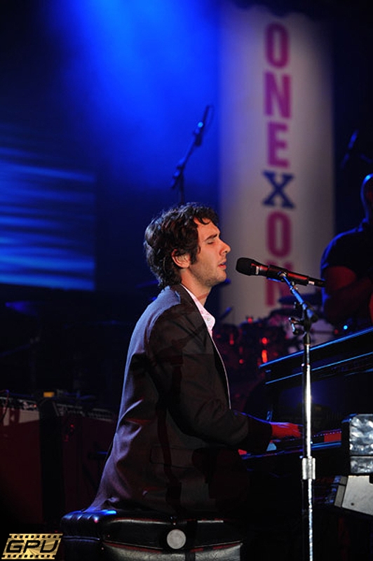  p>乔诗·葛洛班(josh groban),1981年2月27日出生于美国洛杉矶,美国