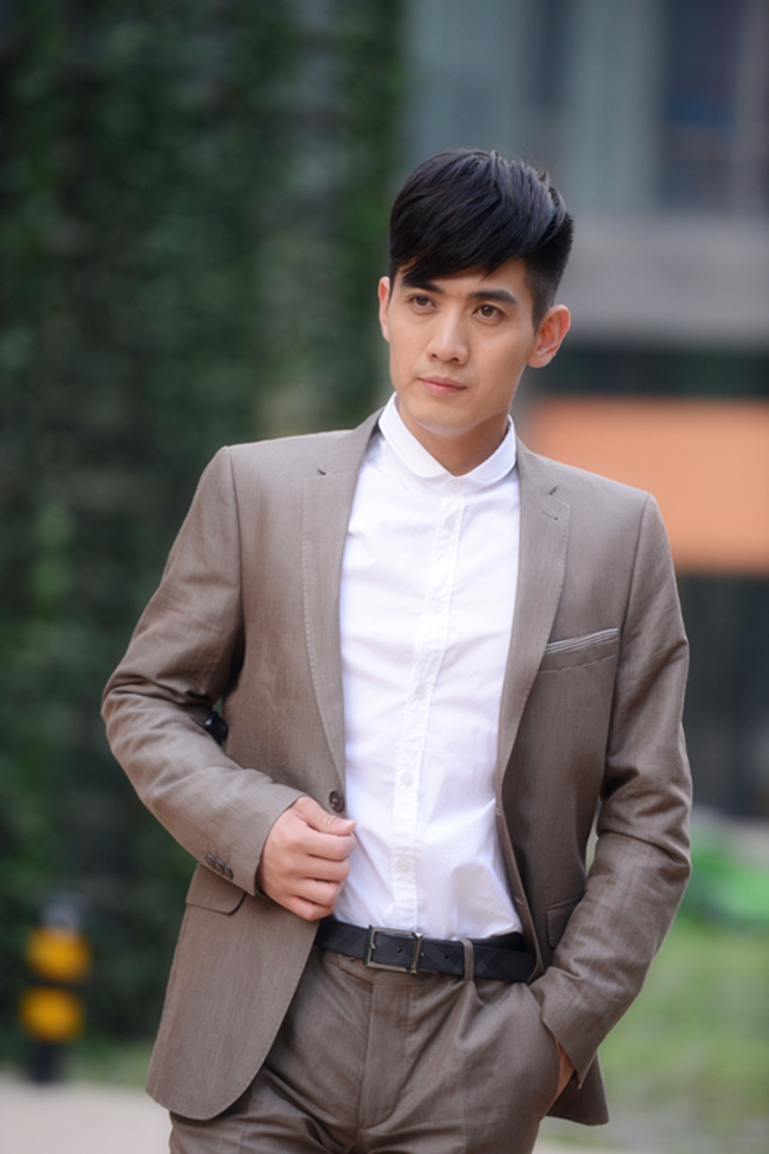 id="gnrthqln8y">徐箭,1975年10月26日出生于山东济南,中国男演员任 