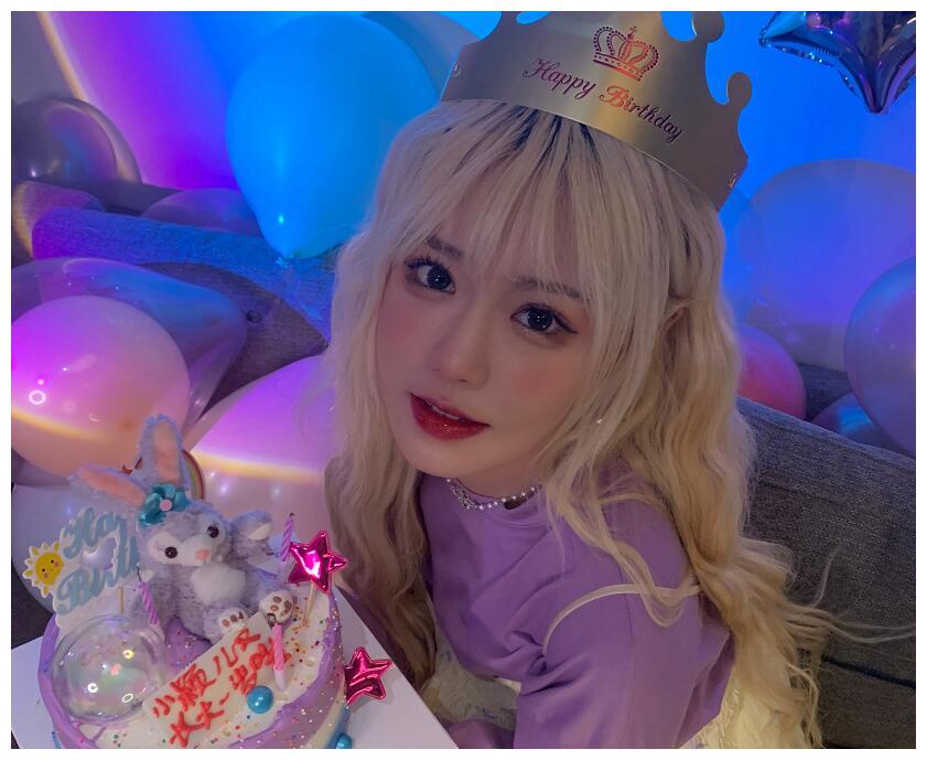  p data-id="gnwwf8asj0">起司姨太,真名肖颖,1998年1月14日出生于