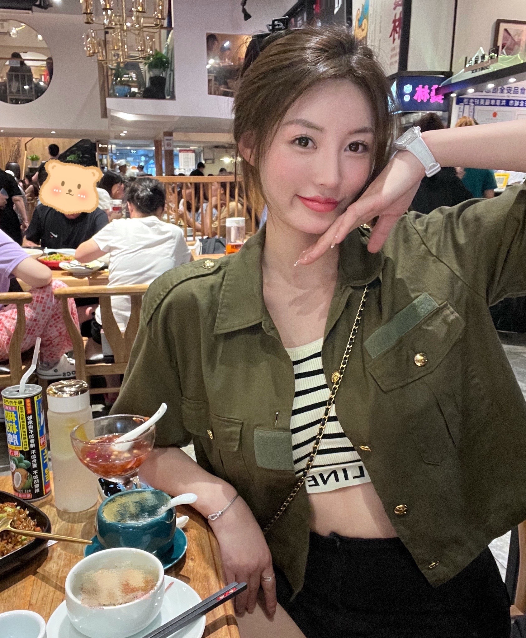  p data-id="sekwou5bgx8x">王语会,女,安徽