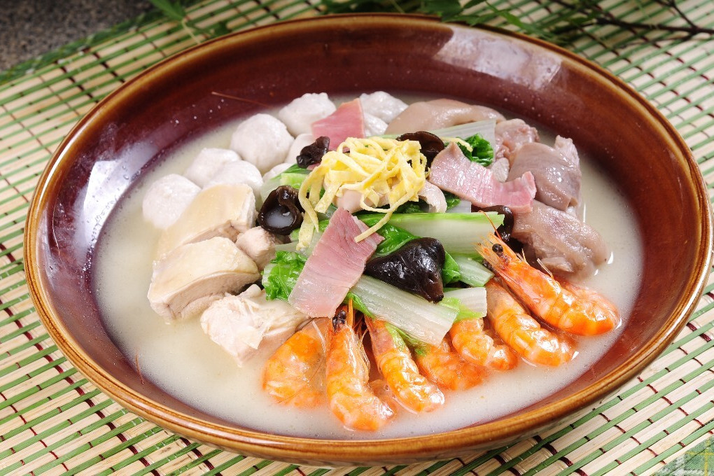 烩三鲜是一道美食,一道 a target="_blank" href="/item/陕西/193811"