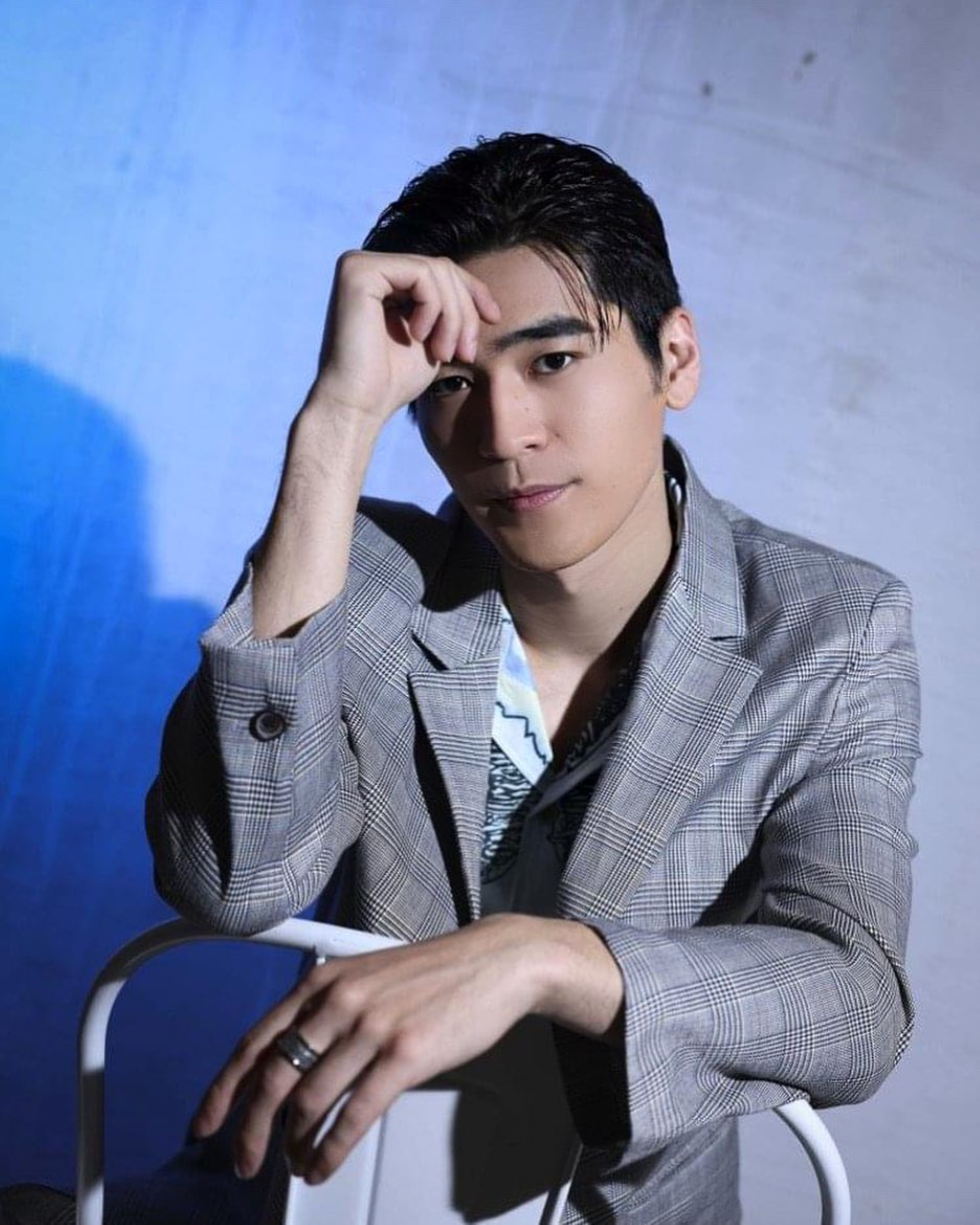 年2月13日出生于中国台湾省,中国台湾影视男演员 /span> /span> sup