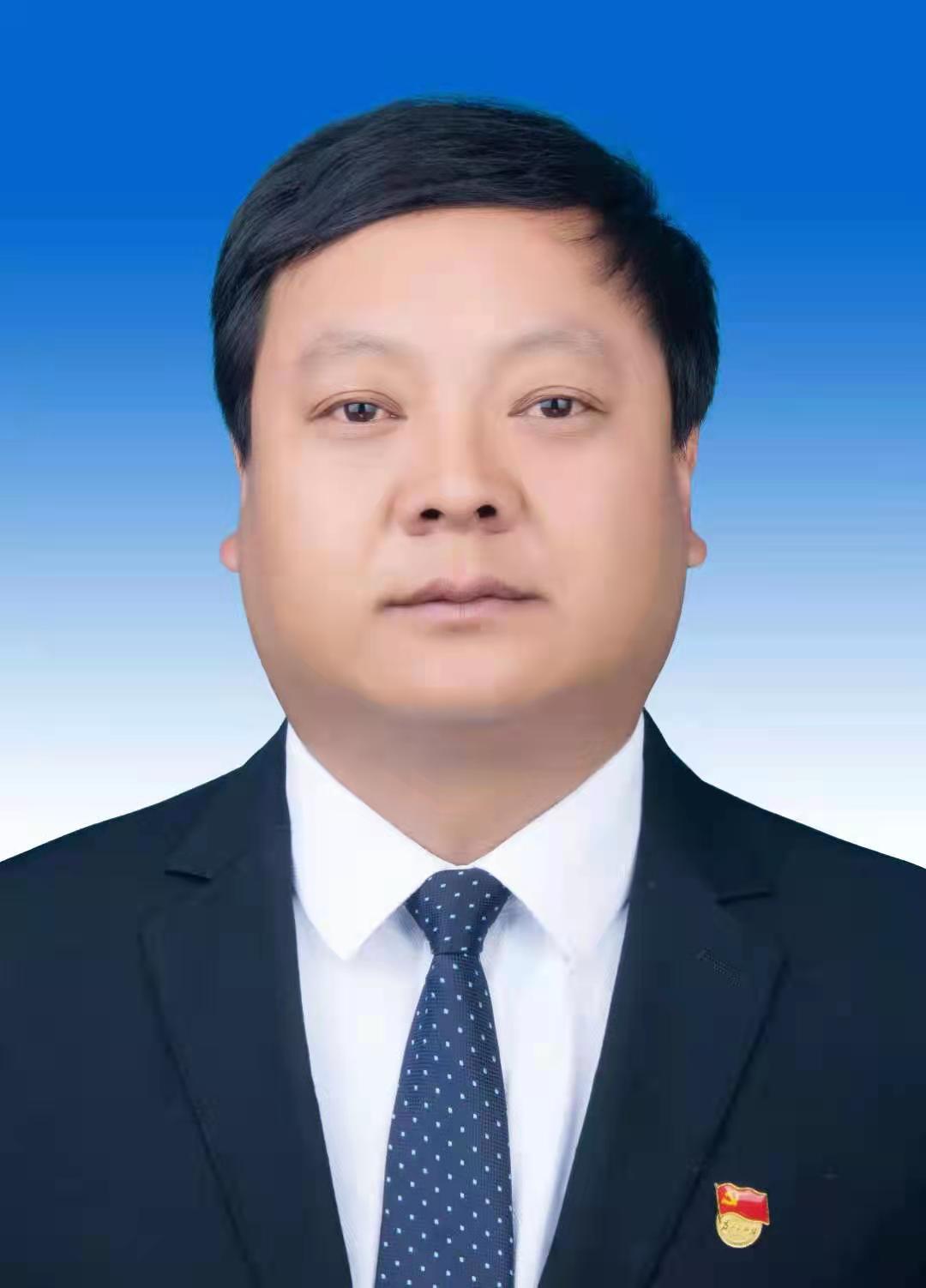  /p> p>现任云南省迪庆州香格里拉市人民政府副市长. /p>