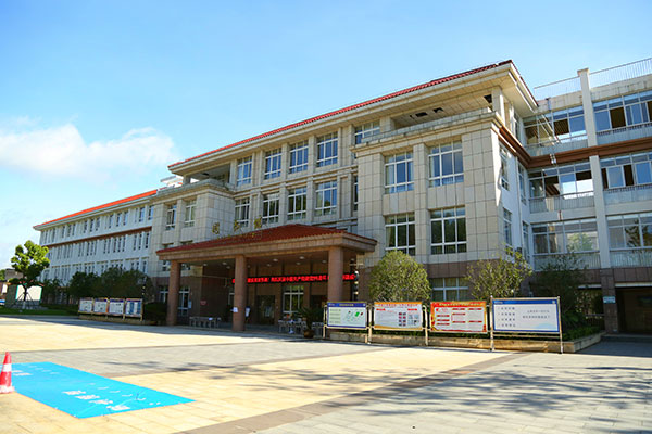 贵州省实验中学
