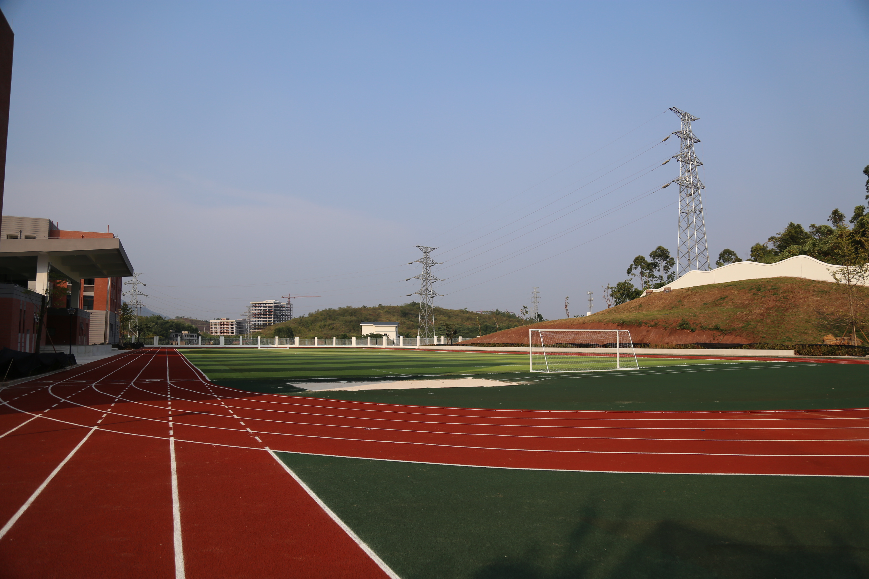 重庆市永川区神女湖小学校