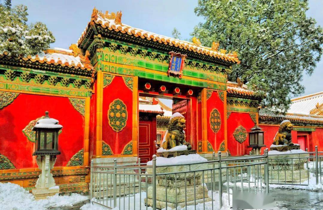 ">宫殿建筑 /a>,属于 a target="_blank" href="/item/紫禁城/1960"