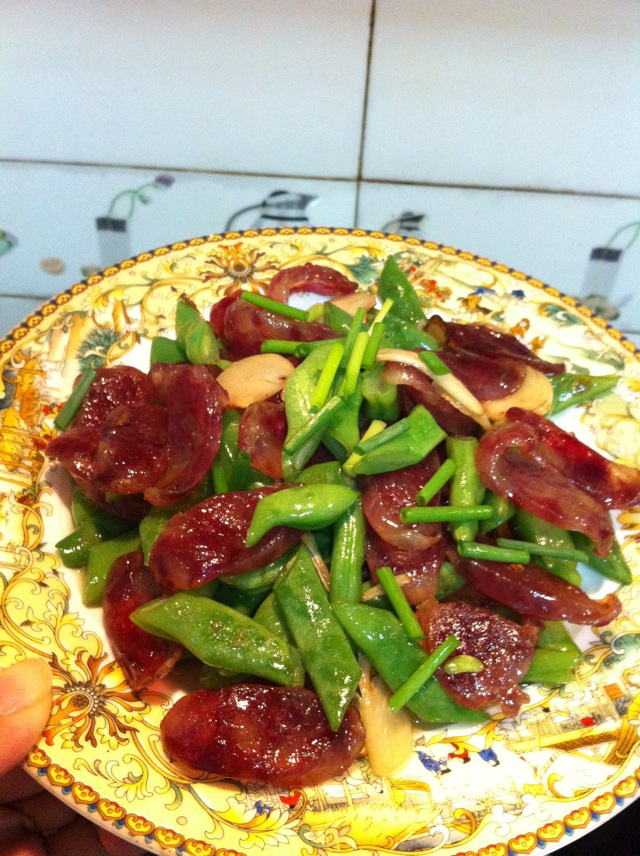 豆角炒香肠