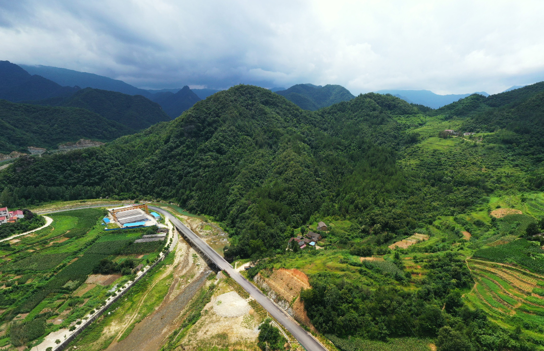  p data-id="go04er4e6z">盐池河镇,隶属于湖北