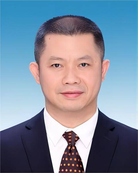 周竞龙_百度百科