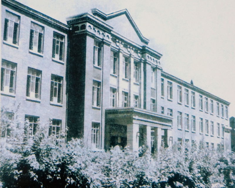 鞍山市第八中学