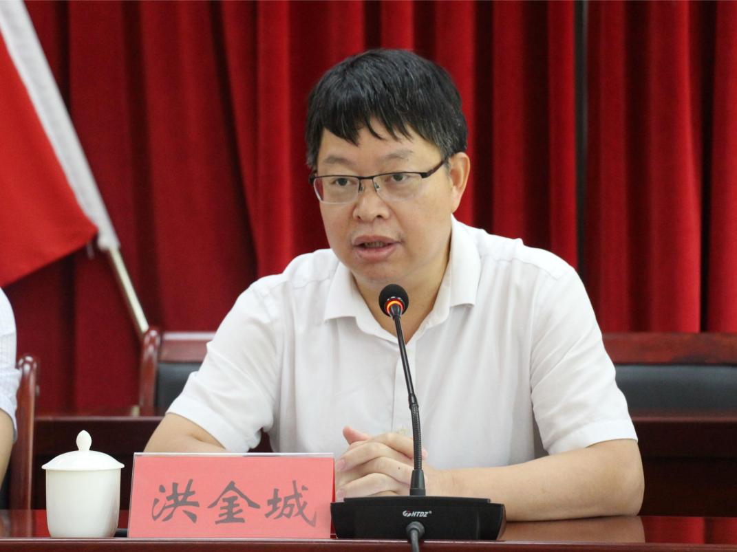  /p> p data-id="u444mgh4mjkz">现任泉州市安溪县委副书记. /p>