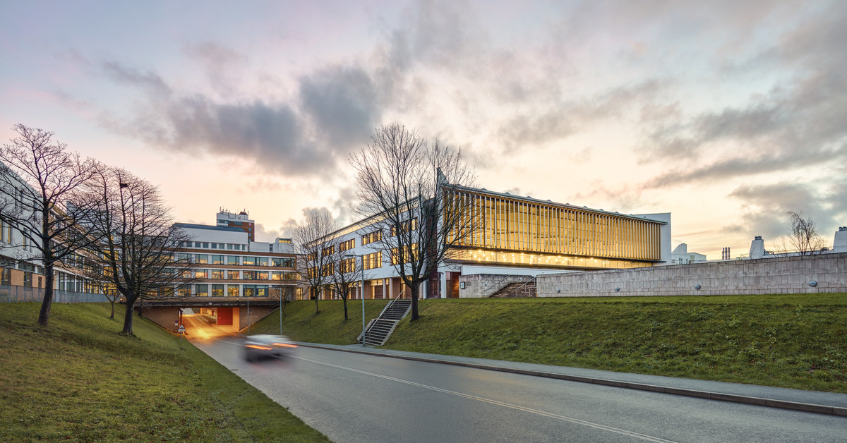  p>兰卡斯特大学(lancaster university),简称兰卡,建于1964年,是一所